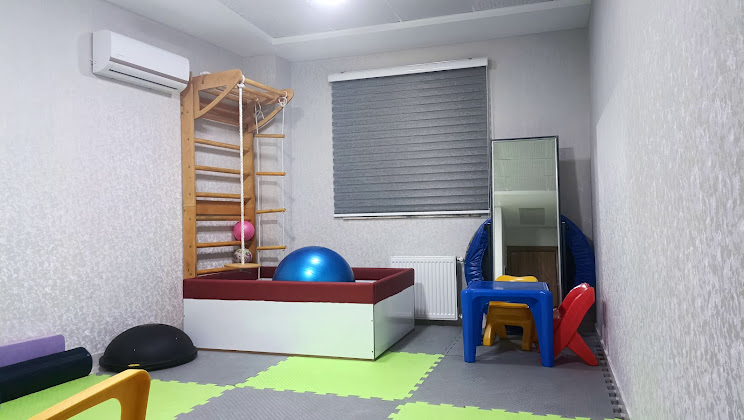 ویژگی‌های بهترین کلینیک کاردرمانی و ارزیابی کلینیک توانبخشی افرا 